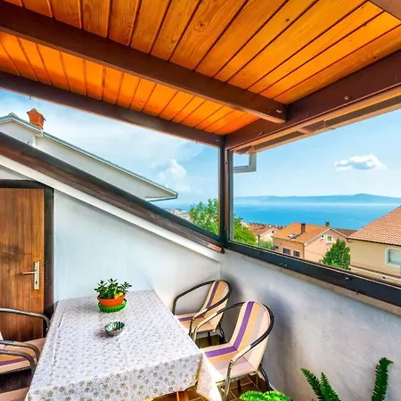 Two-bedroom In Vii Crikvenica