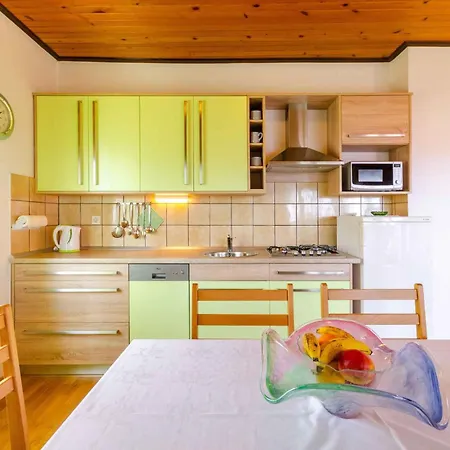Two-bedroom In Vii * Crikvenica