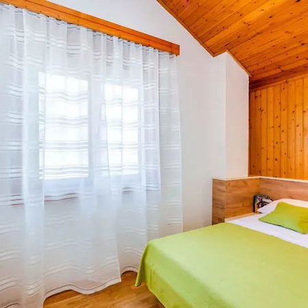 Two-bedroom In Vii Crikvenica