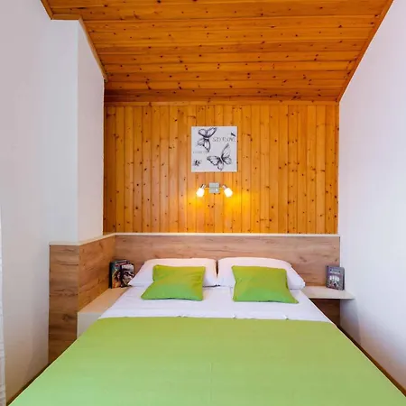 Two-bedroom In Vii Crikvenica