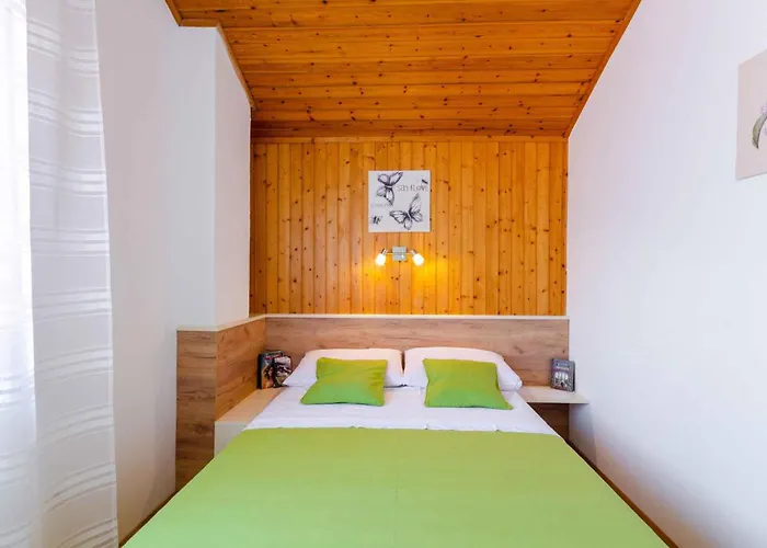 Two-bedroom In Vii Crikvenica